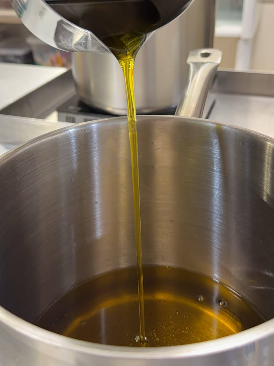 GEL NATURAL NARANJA & CEDRO 13 Saponificación aceite de oliva virgen gel natural naranja y cedro